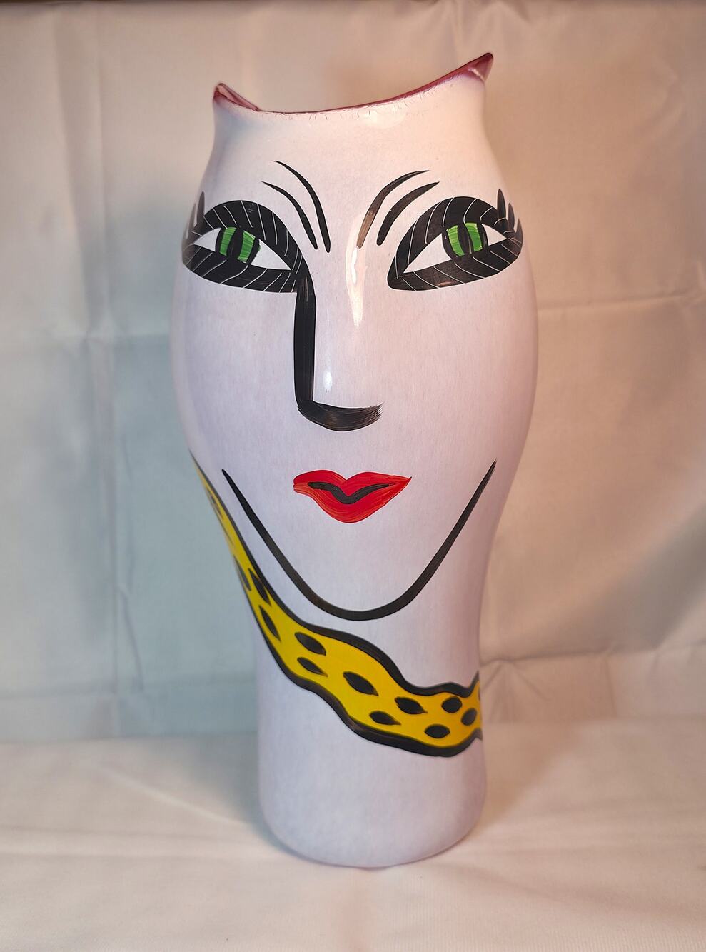 Kosta Boda Ulrica Hydman-Vallien Art Glass Vase Signed By Artist 48745